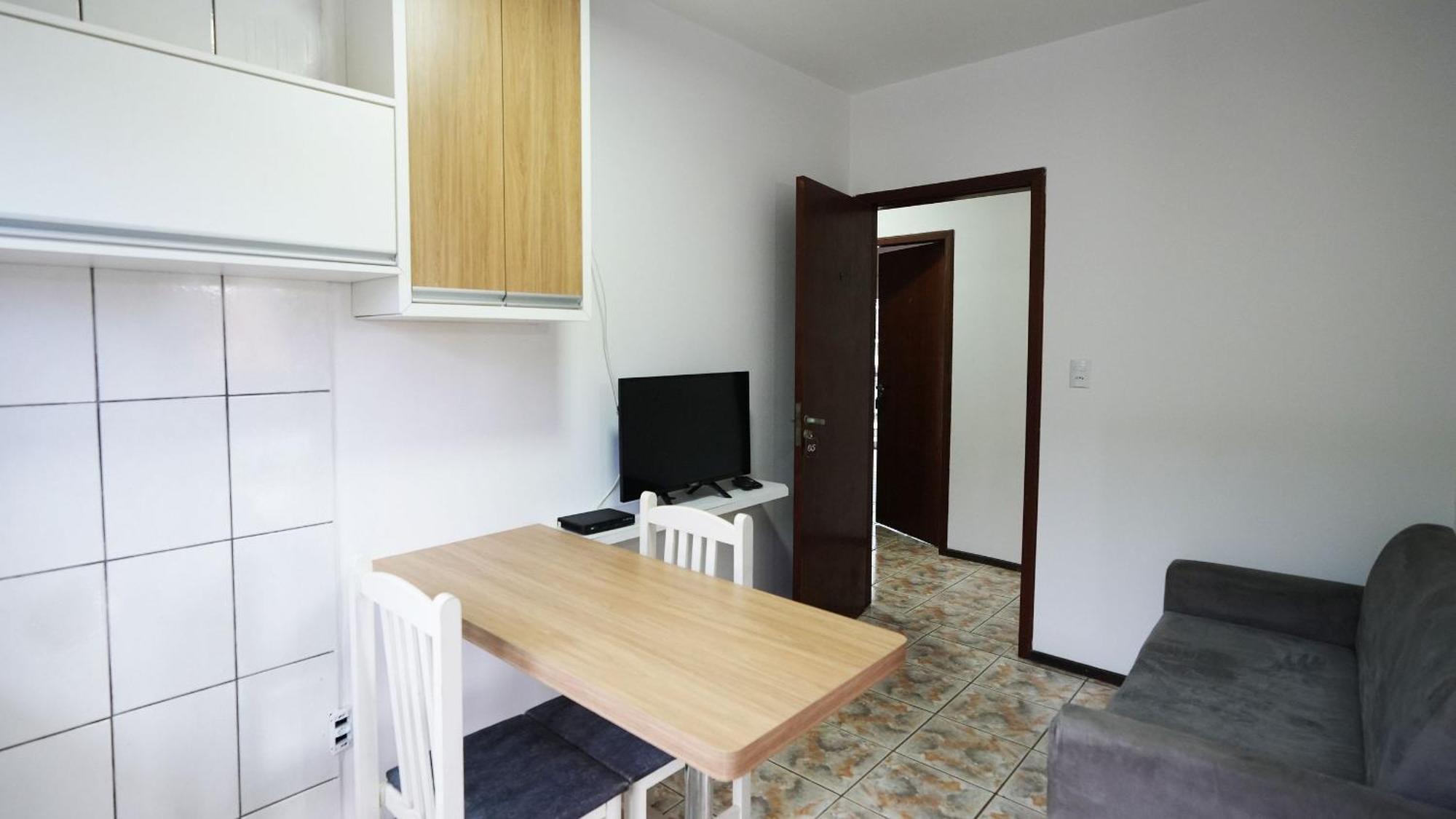 Residencial Adolfo - Mestre Naro Bombinhas Exteriér fotografie